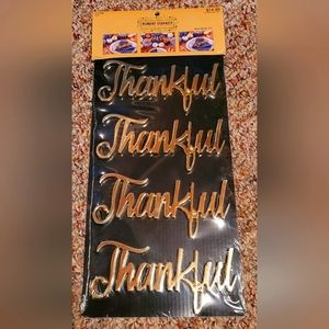 Robert Stanley Collection Thankful Metal Plaques